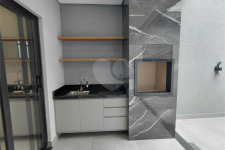 Casa à venda com 3 quartos, sendo 1 suíte, no condomínio Park Real Indaiatuba, Indaiatuba - SP