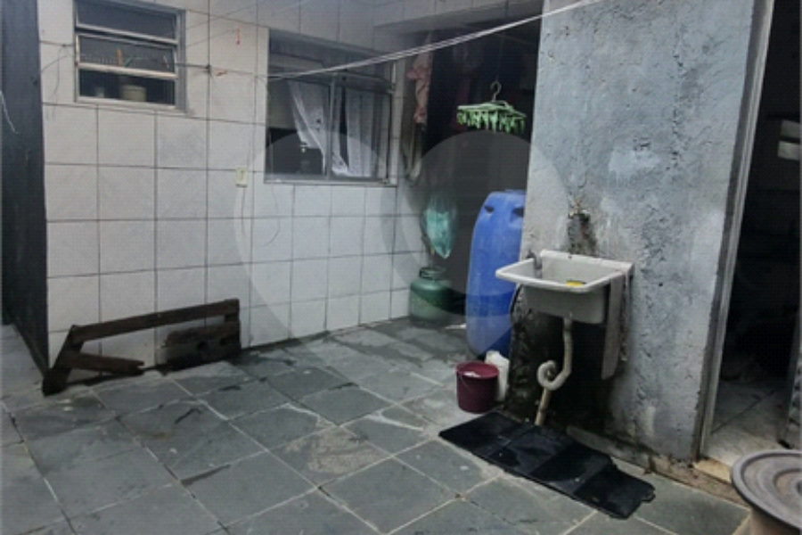 Sobrado à venda com 2 quartos, sendo 1 suíte, em Tremembé, São Paulo, SP