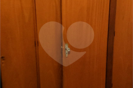 Sobrado à venda com 3 quartos, sendo 1 suíte, em Cidade Monções, São Paulo, SP