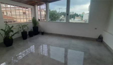 Sobrado à venda com 3 quartos, sendo 1 suíte,  em Jardim Sarah, São Paulo, SP