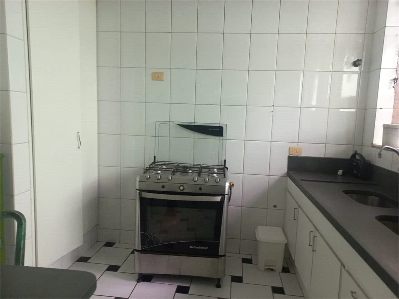 Casa à venda com 3 quartos, sendo 2 suítes,  em Morumbi, São Paulo, SP