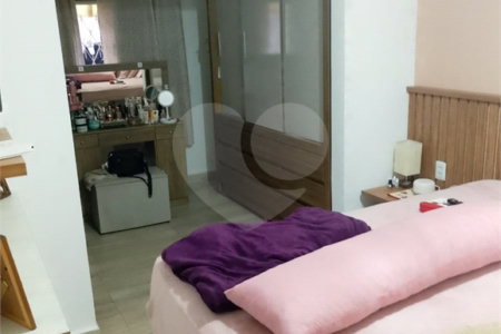 Casa à venda com 2 quartos em Campo Grande, Rio de Janeiro, RJ