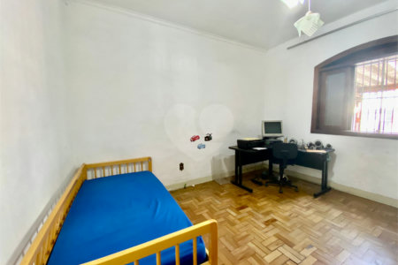 Casa à venda com 6 quartos, sendo 1 suíte, em Vila Mariana, São Paulo, SP