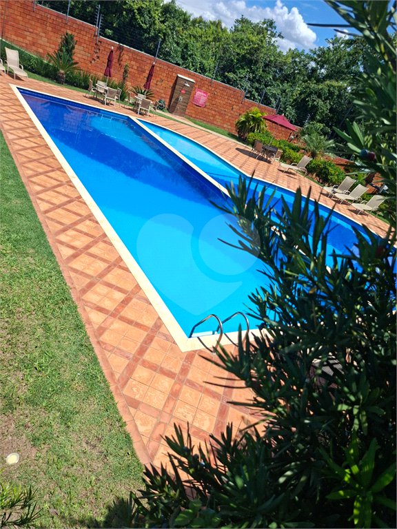 Indaiatuba - Condominio Viena - Terreno com 250 ms - sendo 10 ms de frente por 25,00 ms de fundos - área de lazer completa com academia, churrasqueira, piscina para adultos e crianças, playground e salão de festas.Segurança 24 horas -. Venha conhecer essa incrível oportunidade! R$ 420.000,00