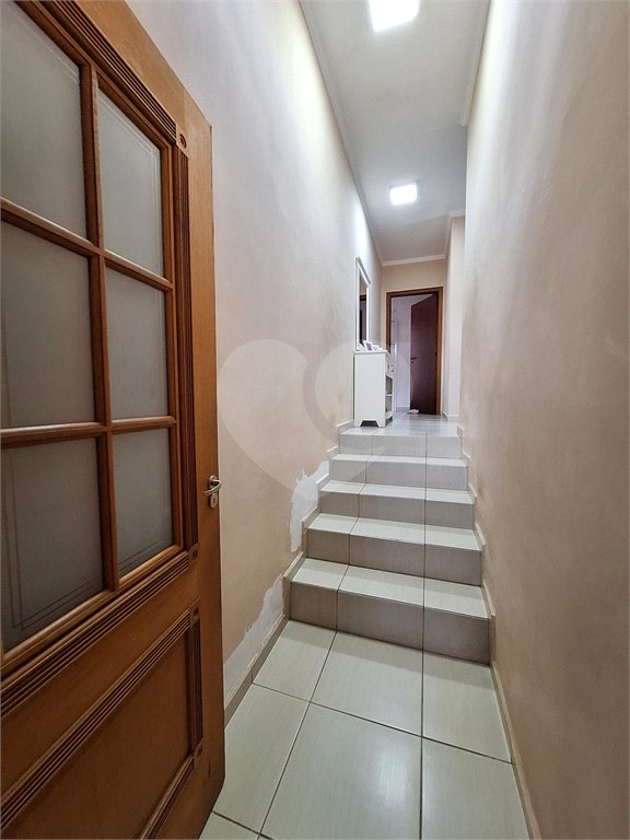 Casa à venda com 4 quartos, sendo 1 suíte, em Santa Cândida, Vinhedo, SP