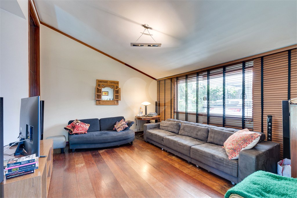 Casa à venda com 4 suítes em Alto da Boa Vista, São Paulo, SP