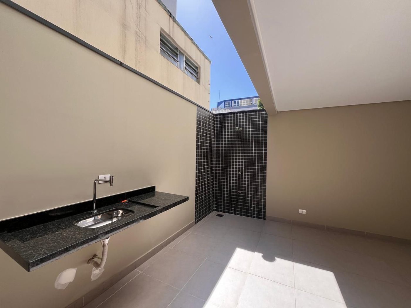 Casa com 2 dormitórios à venda, 88 m² por R$ 845.000,00 - Ponta da Praia - Santos/SP