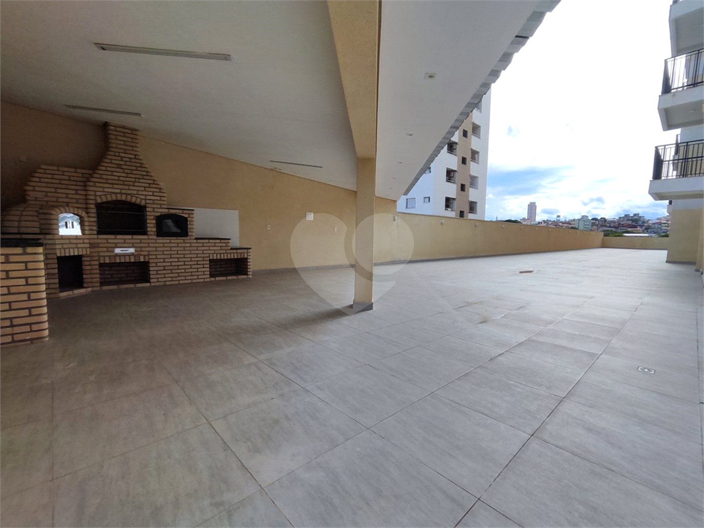 Apartamento à venda com 3 quartos, sendo 1 suíte, em Vila Independência, Sorocaba, SP