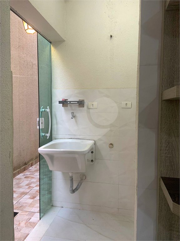 Casa em condomínio à venda com 2 quartos, sendo 1 suíte,  em Conjunto Bom Pastor, Mogi das Cruzes, SP