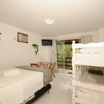Hotel à venda com 12 quartos, sendo 13 suítes,  em Alto de Búzios, Armação dos Búzios, RJ