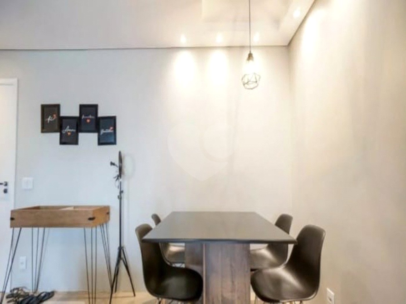 Apartamento à venda com 2 quartos, sendo 1 suíte,  em Quinta da Paineira, São Paulo, SP