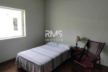 Casa à venda com 4 quartos, sendo 2 suítes,  no Centro, Itu, SP