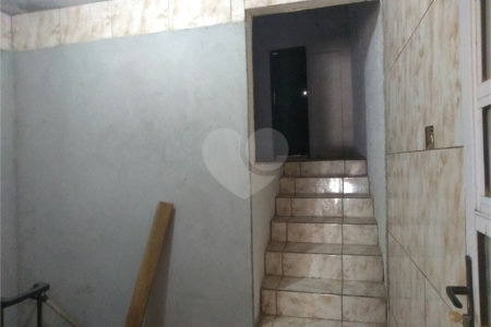 Casa Térrea à venda com 3 quartos em Jardim Alvinópolis, Atibaia, SP