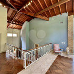 Casa à venda com 4 suítes no condomínio Parque das Artes, Embu das Artes - SP