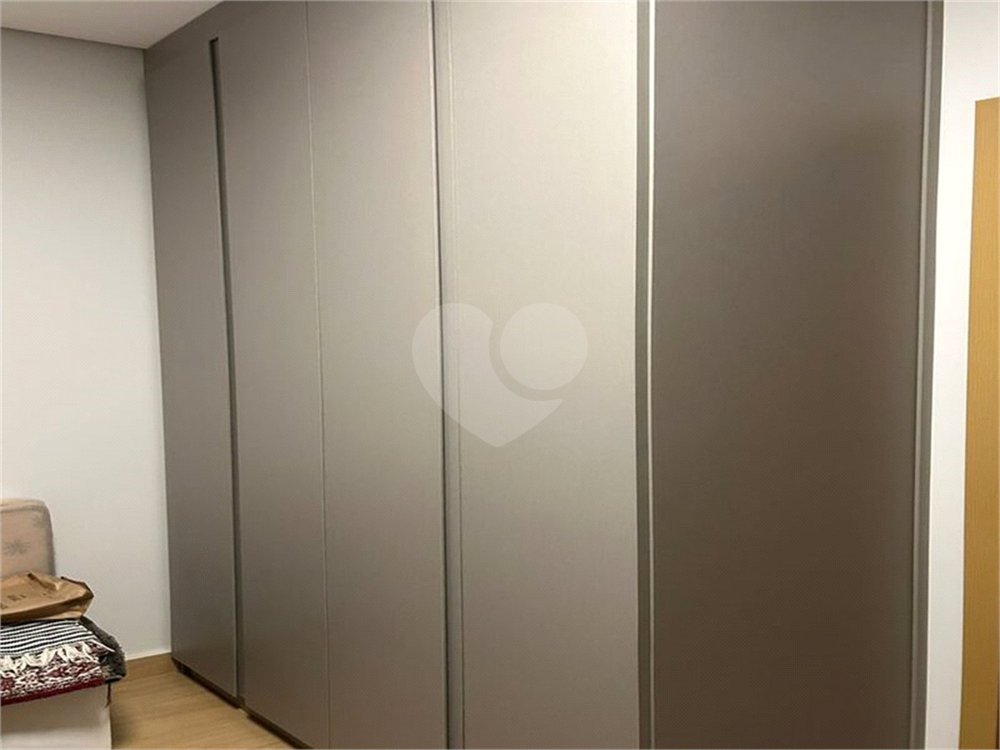 Casa à venda com 3 suítes no condomínio Jardim Residencial Dona Maria José, Indaiatuba - SP