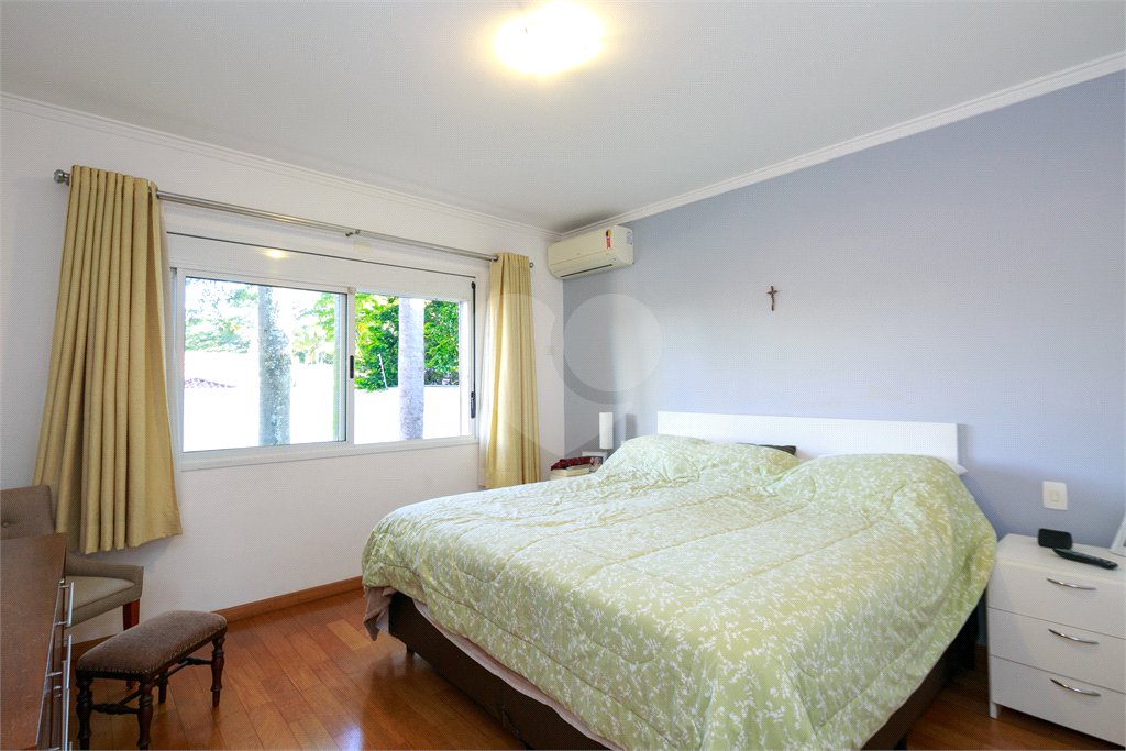 Sobrado à venda com 4 quartos, sendo 3 suítes, em Brooklin, São Paulo, SP
