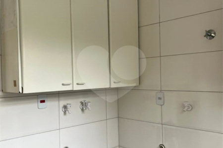 Casa à venda com 5 quartos, sendo 3 suítes,  em Jardim Bonfiglioli, São Paulo, SP