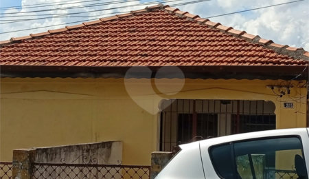 Casa Térrea à venda com 2 quartos em Vila Zat, São Paulo, SP