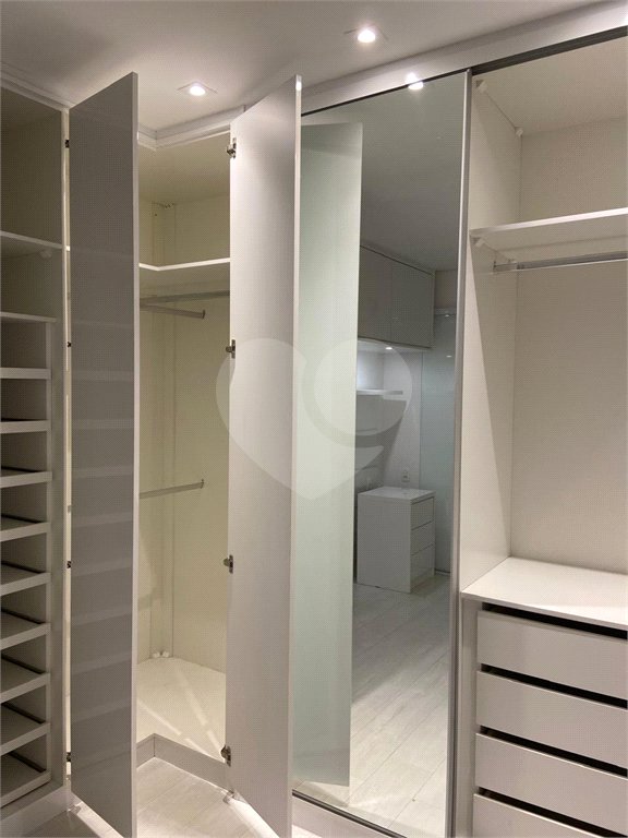 Apartamento à venda com 1 quarto em Barra Funda, São Paulo, SP