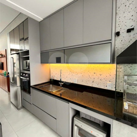 Casa à venda com 3 suítes no condomínio Residencial Golden Ville, Itapetininga - SP