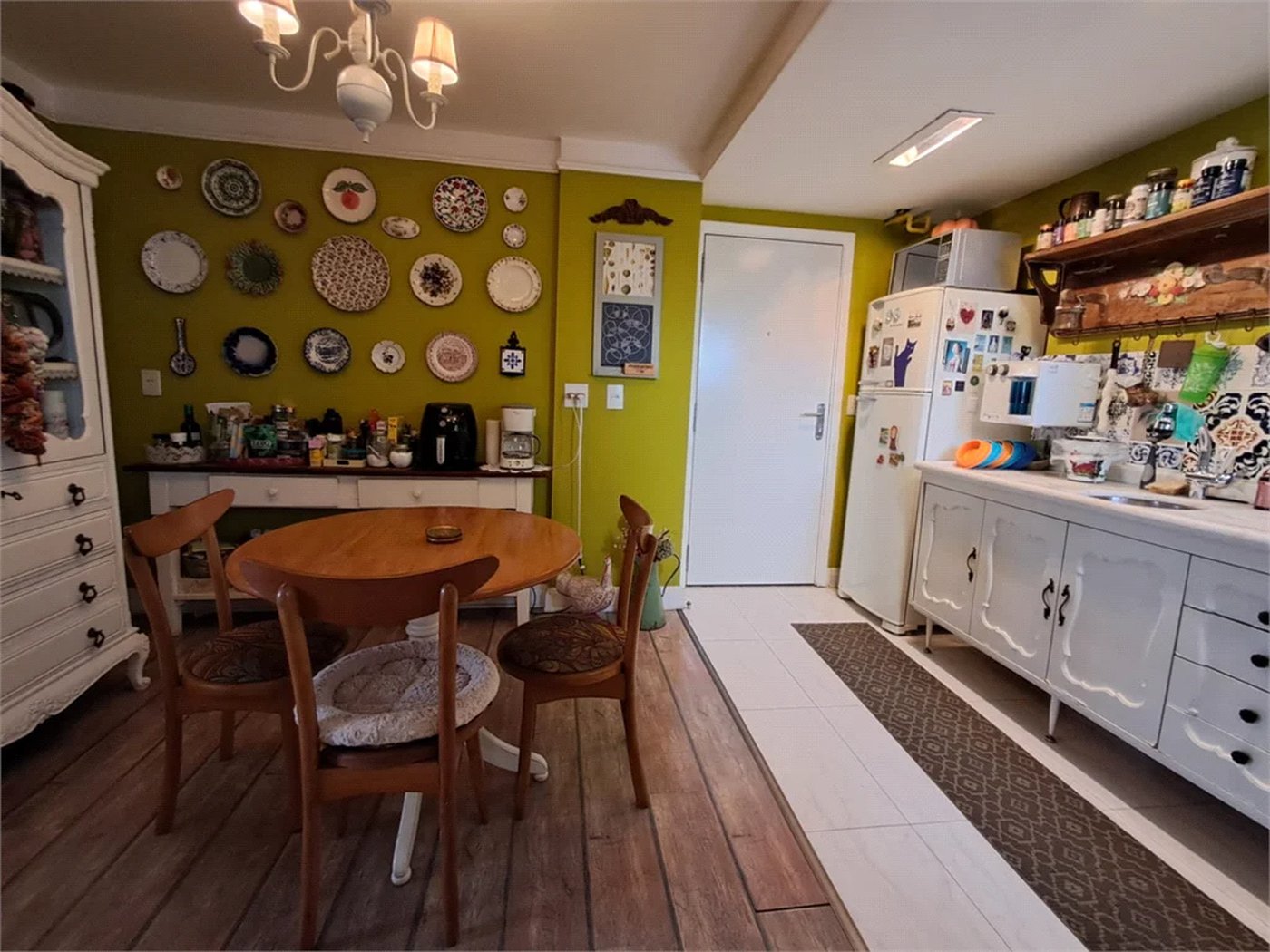 Apartamento à venda com 2 suítes em Vila Romana, São Paulo, SP
