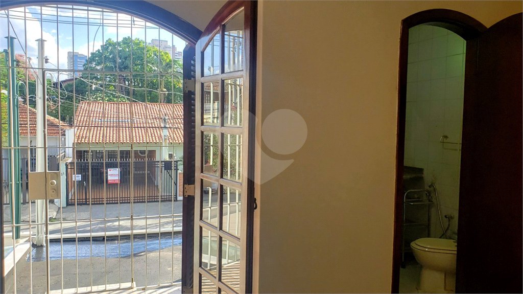 Sobrado à venda com 3 quartos, sendo 1 suíte, em Brooklin, São Paulo, SP