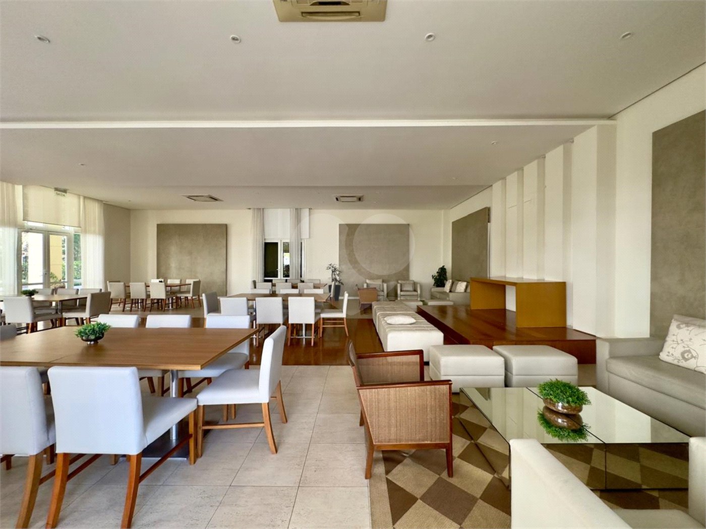 Apartamento à venda com 5 suítes em Santana, São Paulo, SP