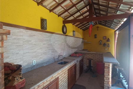 Casa à venda com 3 quartos, sendo 1 suíte, em Rasa, Armação dos Búzios, RJ