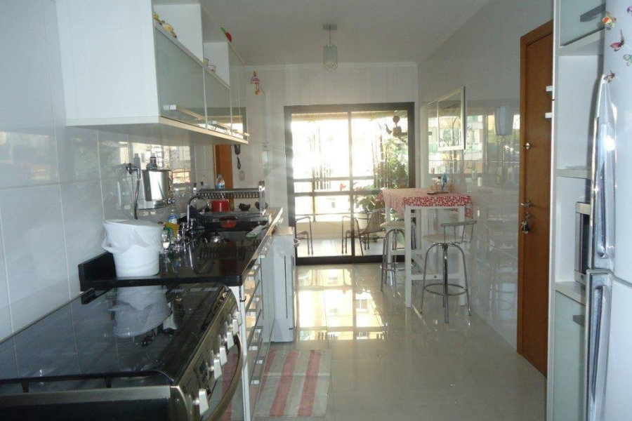 Apartamento à venda ou para alugar com 4 quartos, sendo 3 suítes, em Santana, São Paulo, SP
