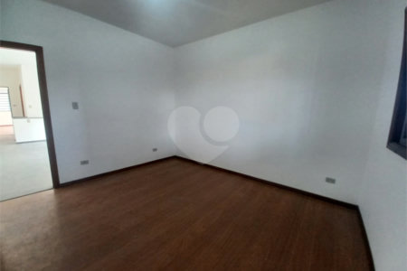 Sobrado à venda com 4 quartos em Vila Maria Alta, São Paulo, SP