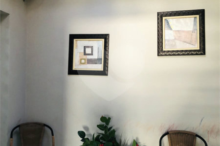 Casa à venda com 3 quartos, sendo 1 suíte, em Vila Suissa, Mogi das Cruzes, SP