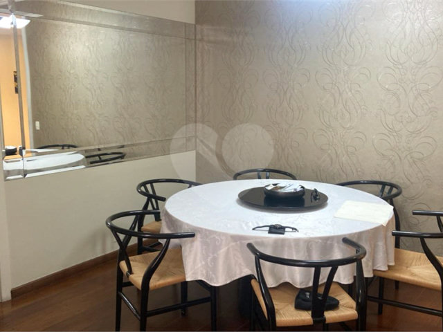 Apartamento à venda com 3 quartos, sendo 1 suíte,  em Jardim Marajoara, São Paulo, SP