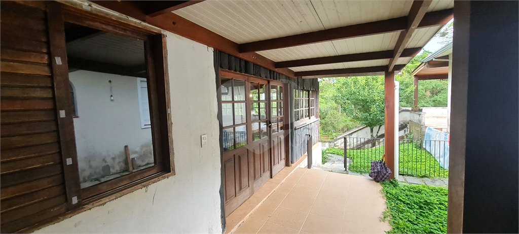 Casa à venda com 4 suítes no condomínio Jardim da Montanha I, Mairiporã - SP