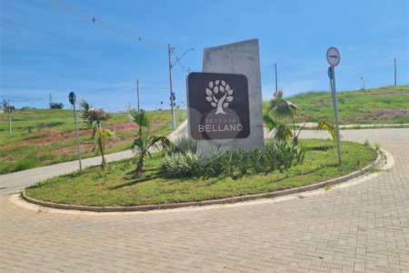 Terreno à venda no condomínio Residencial Reserva Bellano, Itatiba - SP