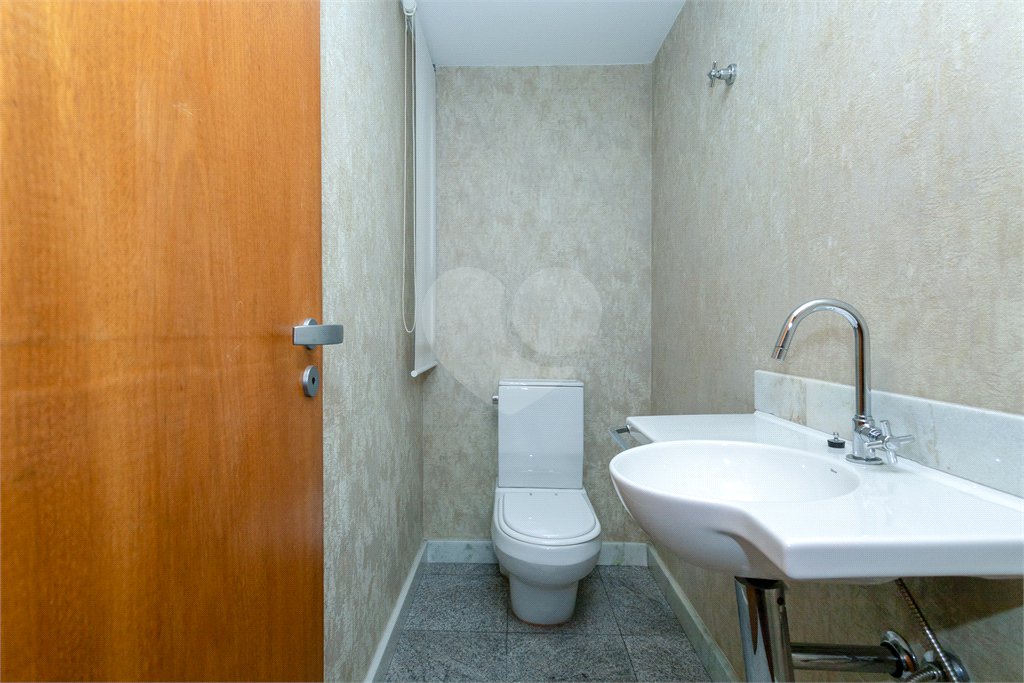 Apartamento à venda com 4 quartos, sendo 3 suítes, em Perdizes, São Paulo, SP