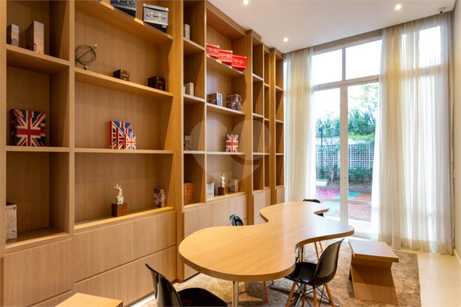 Apartamento à venda com 3 suítes em Vila Mariana, São Paulo, SP