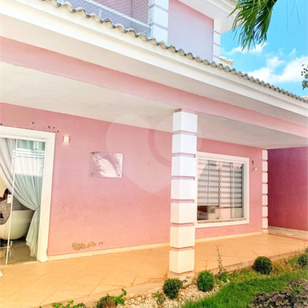 Casa de Vila à venda com 4 quartos, sendo 1 suíte, em Campo Grande, Rio de Janeiro, RJ