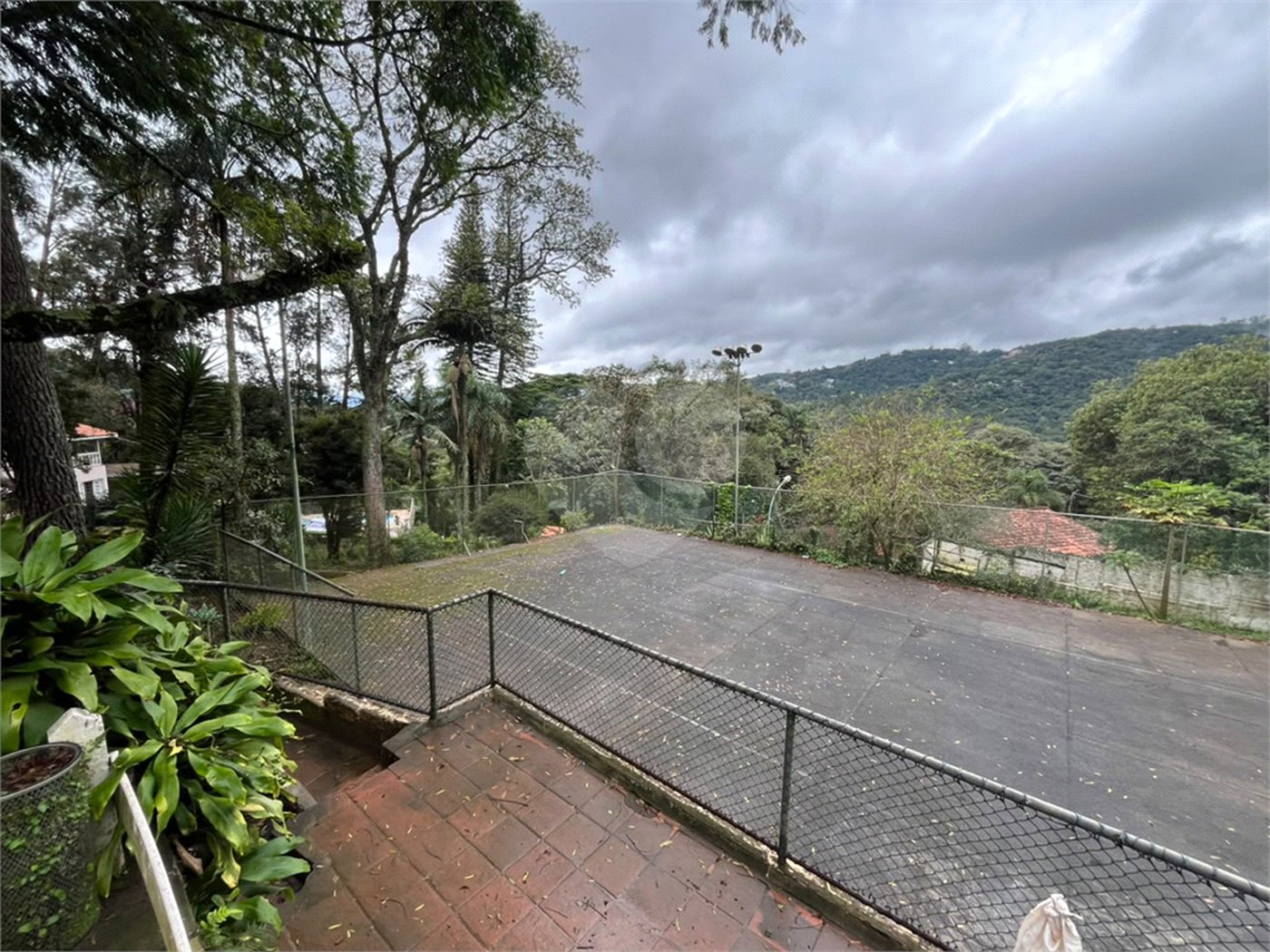 Casa à venda ou para alugar com 5 quartos em Roseira, Mairiporã, SP