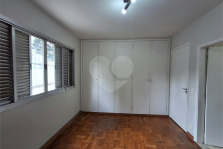 Apartamento à venda ou para alugar com 2 quartos, sendo 1 suíte,  em Indianópolis, São Paulo, SP