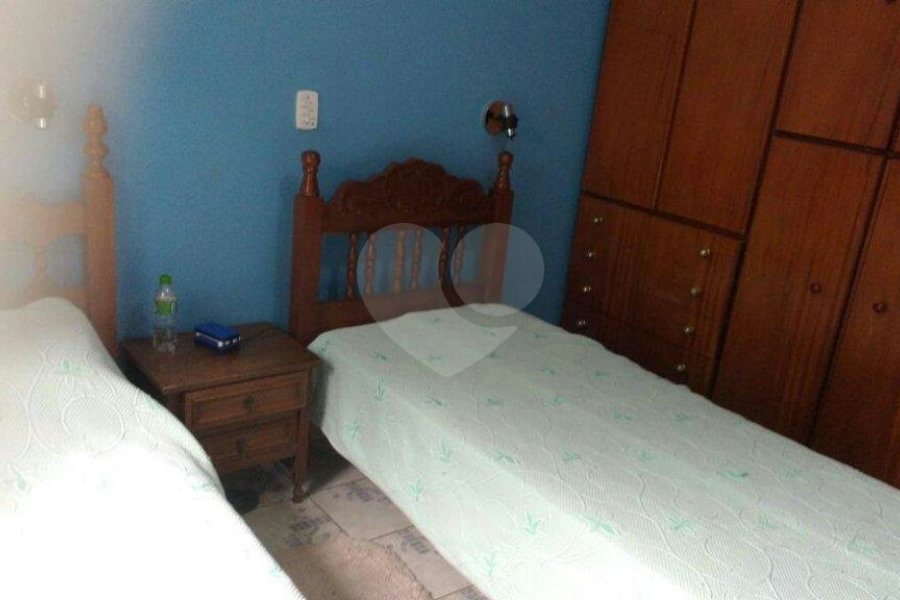 Casa Térrea à venda com 3 quartos, sendo 2 suítes, no Centro, Águas de Santa Bárbara, SP