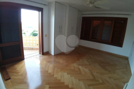 Casa à venda com 3 suítes em Nova Gardênia, Atibaia, SP