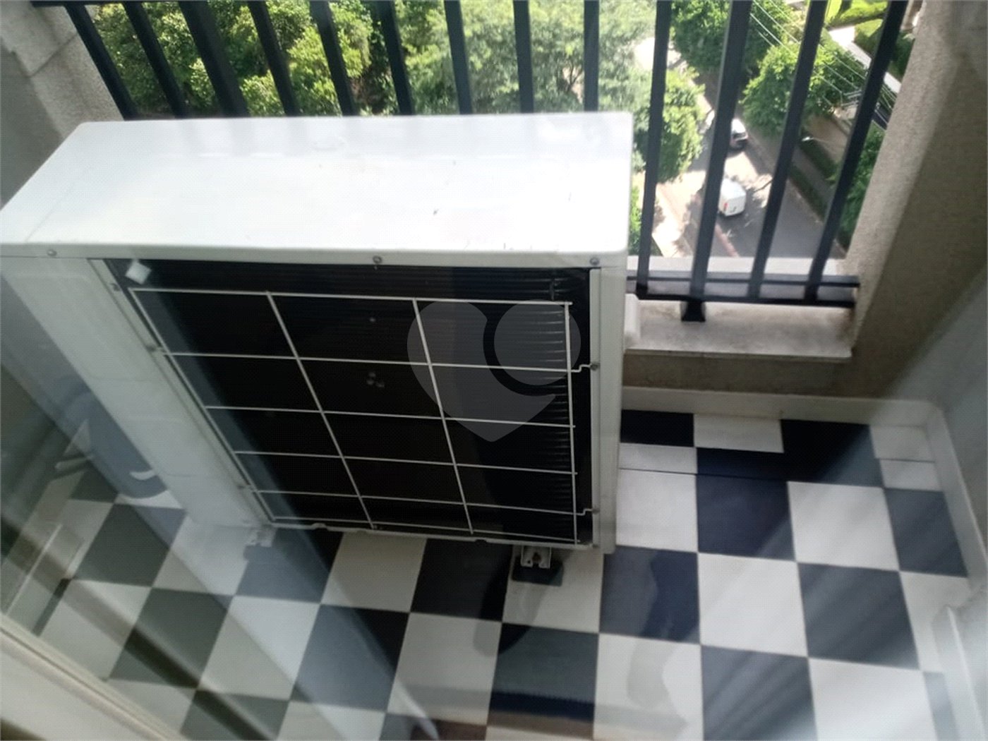 Apartamento 66 m ², com 1 dorm, 2 vagas de garagem no Jd Europa.