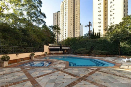 Apartamento à venda com 3 suítes em Jardim Parque Morumbi, São Paulo, SP