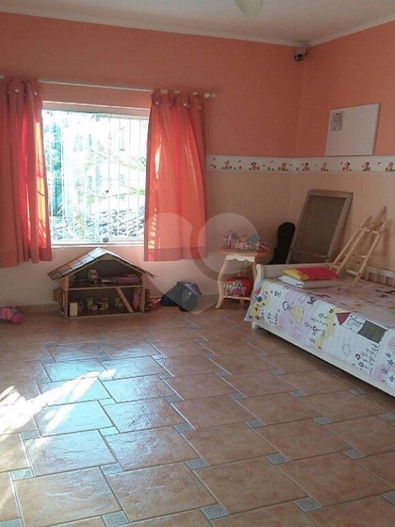Sobrado à venda ou para alugar com 4 quartos, sendo 1 suíte,  em Santana, São Paulo, SP