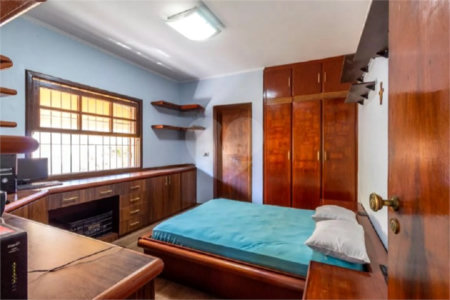 Sobrado à venda com 5 quartos, sendo 4 suítes, em Vila Galvão, Guarulhos, SP
