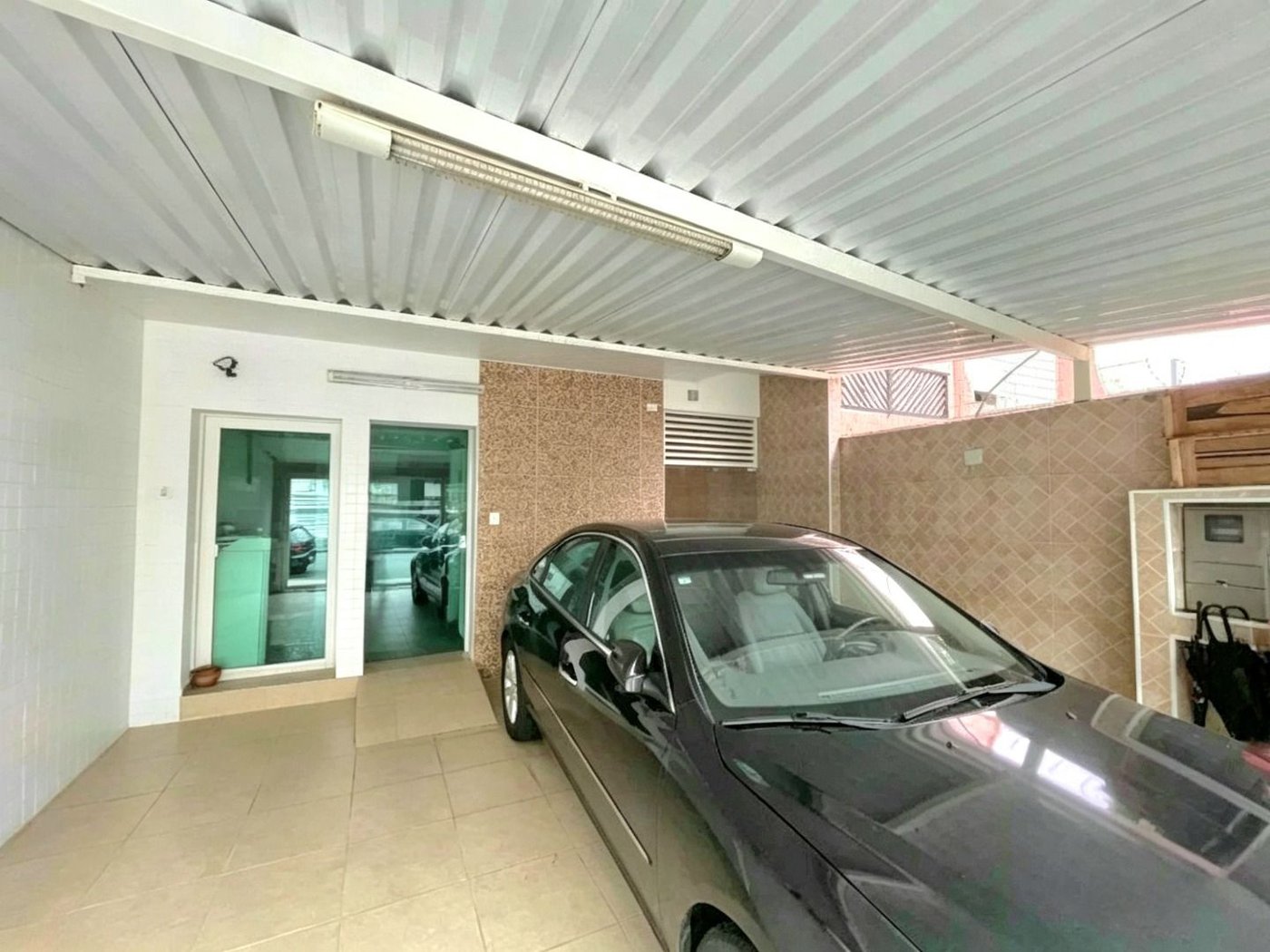Casa com 3 dormitórios à venda, 210 m² por R$ 1.200.000,00 - Encruzilhada - Santos/SP