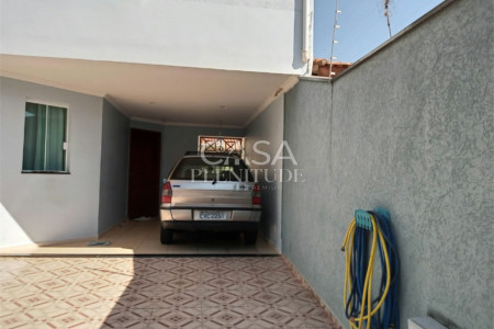 Sobrado à venda com 3 quartos, sendo 1 suíte,  em Wanel Ville, Sorocaba, SP