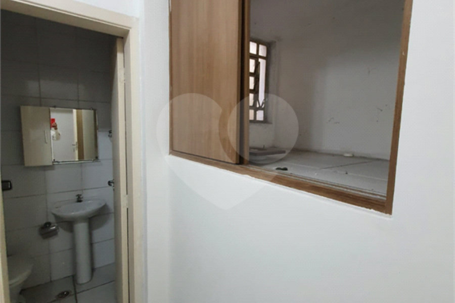 Sobrado à venda com 4 quartos, sendo 2 suítes,  em Santana, São Paulo, SP