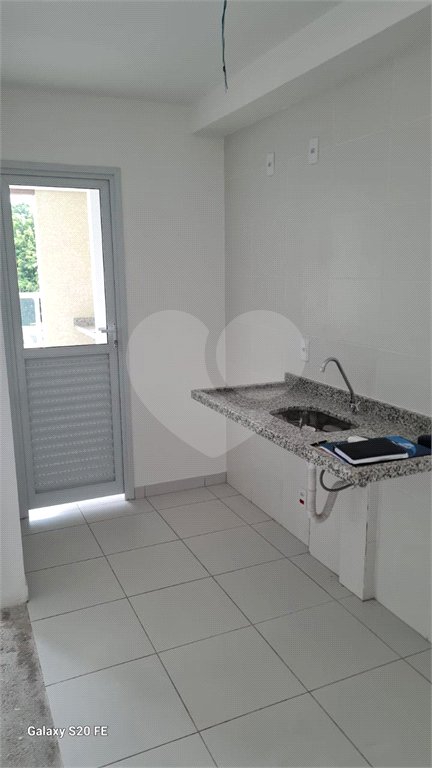 Apartamento à venda com 3 quartos, sendo 1 suíte, em Vila Galvão, Guarulhos, SP