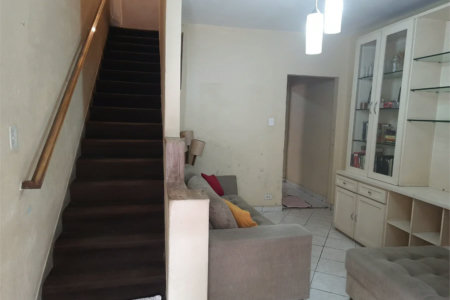 Sobrado à venda com 3 quartos em Vila Hamburguesa, São Paulo, SP